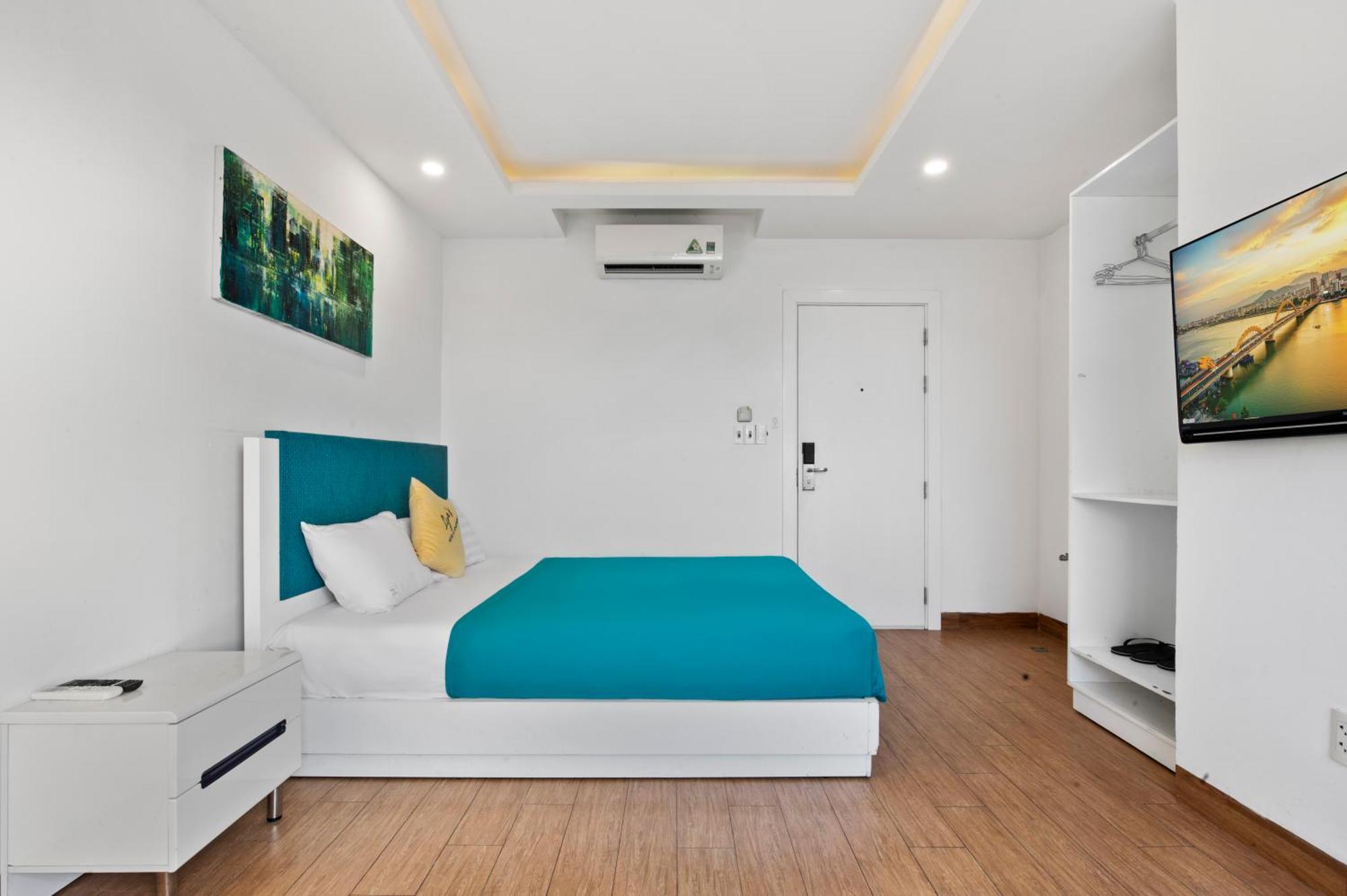 Lyn'S Hotel & Apartment Da Nang Buitenkant foto